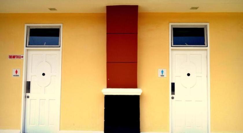 Big Daddy Hotel And Convention Center Butuan City Buitenkant foto
