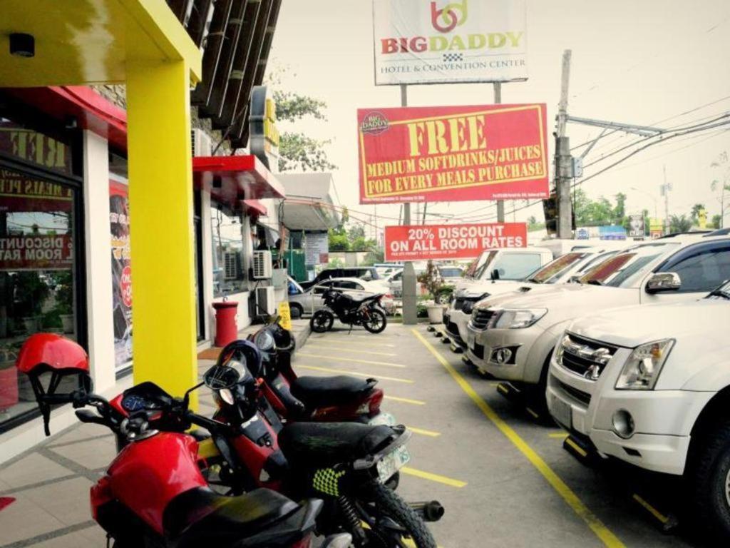 Big Daddy Hotel And Convention Center Butuan City Buitenkant foto