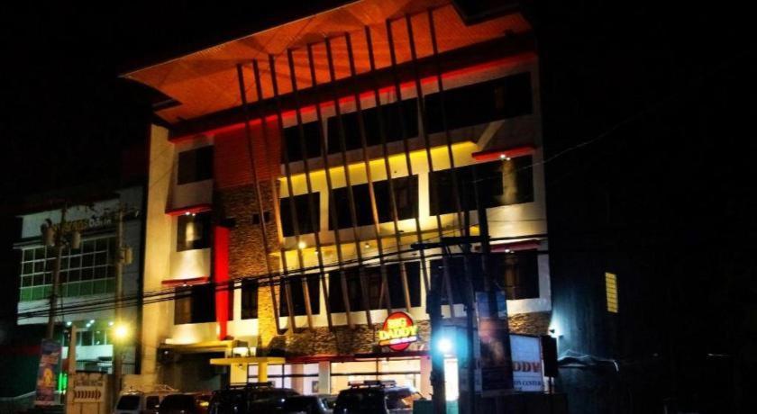 Big Daddy Hotel And Convention Center Butuan City Buitenkant foto